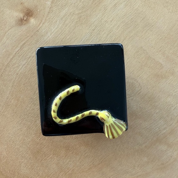 Limoges Graduation Cap Box - Picture 2 of 4